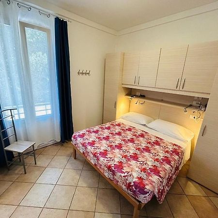 Hotel Aurora San Vincenzo Zewnętrze zdjęcie