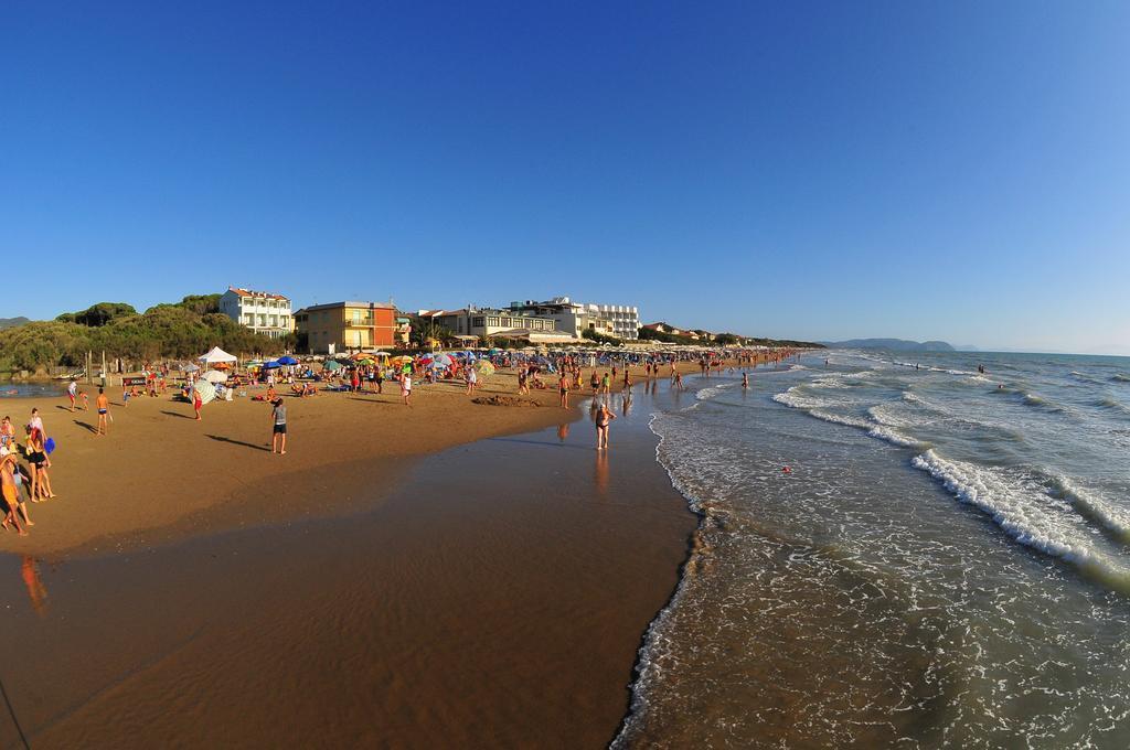 Hotel Aurora San Vincenzo Zewnętrze zdjęcie