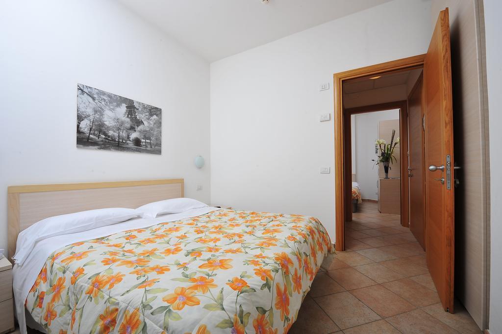 Hotel Aurora San Vincenzo Pokój zdjęcie
