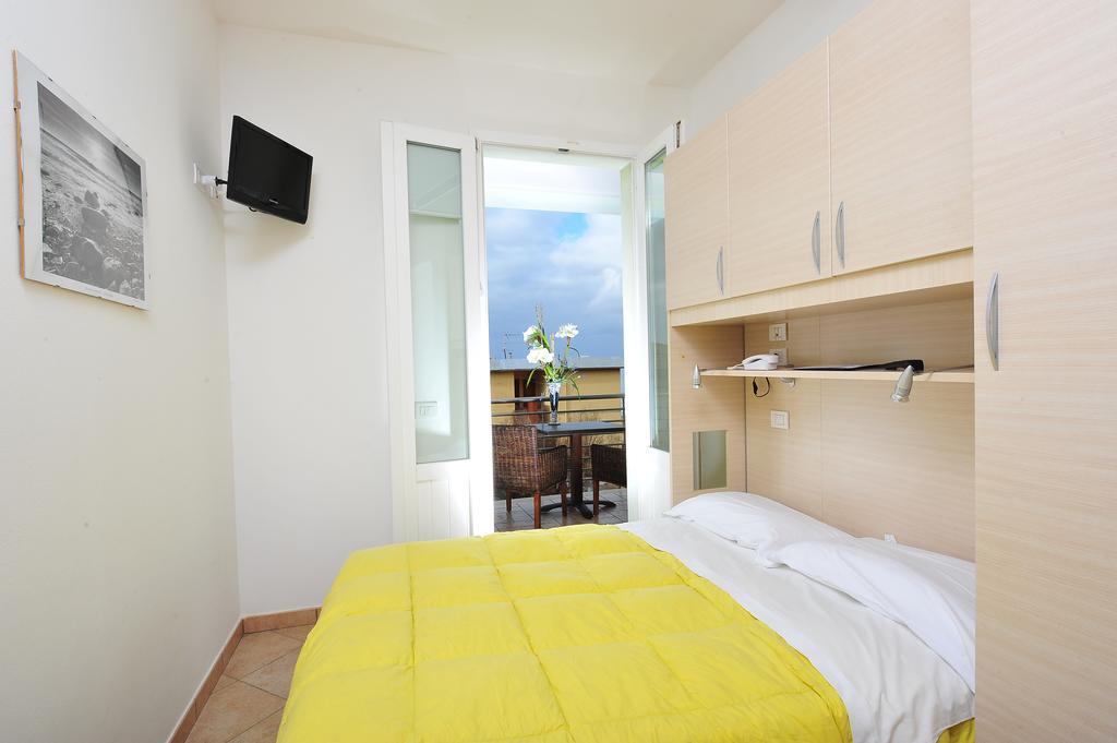 Hotel Aurora San Vincenzo Pokój zdjęcie